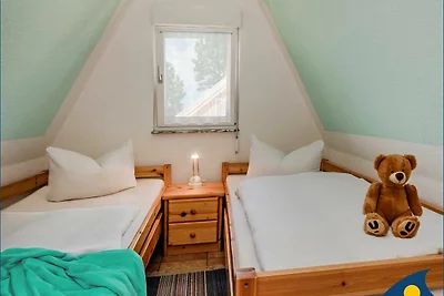 Reetdachhütte im Birkenhain