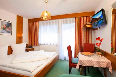 Top 1-A 5 Zimmer Appt. 8-12 Personen (gelb)