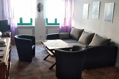 I. OG 82m², 2 Zi. mit Balkon