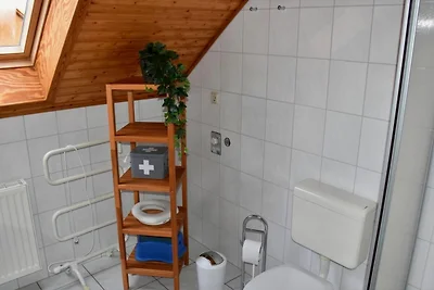 HAS-14 - Familienfreundliches Holzhaus mit gu...