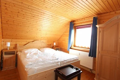 HAS-35 - Ferienhaus mit Terrasse und moderner...