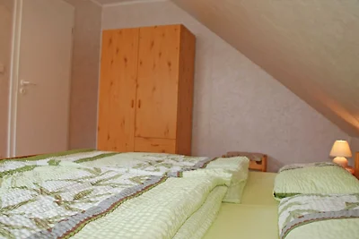 Ferienwohnung mit Terrasse und Aussicht
