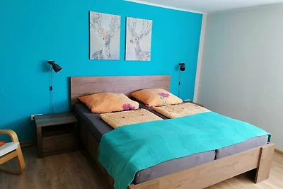 3-Raum-Ferienwohnung (65m²; max. 4 Personen)