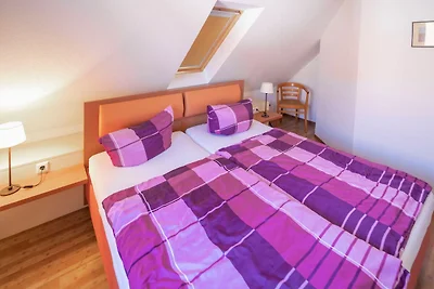 GRE-04 schönes Ferienhaus für 6 Personen mit...