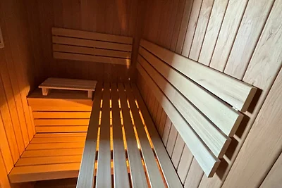 Apartament 4