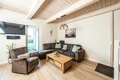 DAG-904 - Modernes Ferienhaus mit Balkon & Sa...