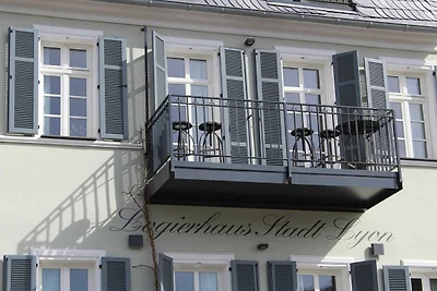 Le Deuxieme Etage