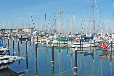 - mit Traumblick auf Hafen und Ostsee - W-LAN...