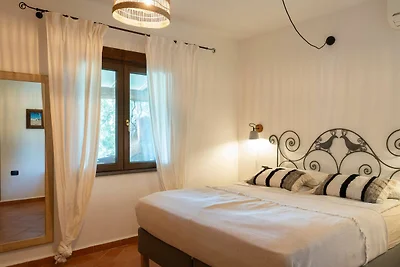 CASA NURRU