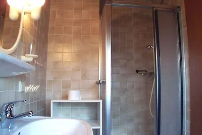 OFI-23 - Ferienhaus für 5 Personen mit...