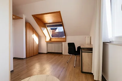 Wohnung Dach zur Inselseite mit Balkon
