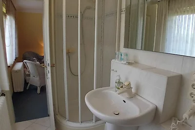 Doppelzimmer Nr. 2 mit Dusche/WC