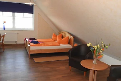 02 Doppelzimmer Kat. II