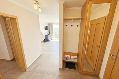 Ferienwohnung 04 mit Südbalkon und Meerblick