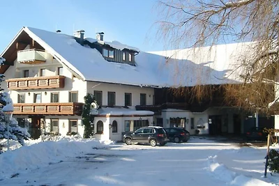 Doppelzimmer mit Balkon und Gartenblick