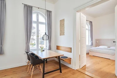 Herrenhaus II