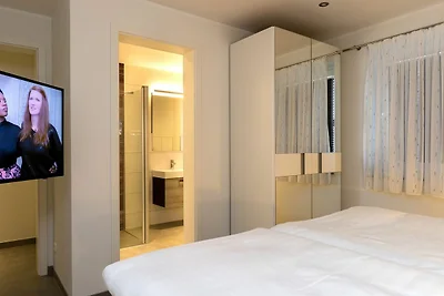 VILLA MON BIJOU / Luxus-OG-Fewo