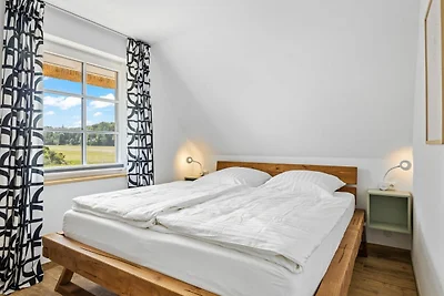 Reet-Haus XL mit 4 Schlafzimmern, Kamin und...