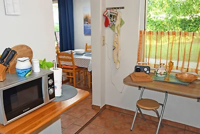 Ferienbungalow mit grossem Garten im Ostseeba...