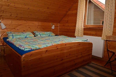 HAS-13 - Helles Holz-Ferienhaus mit Terrasse...