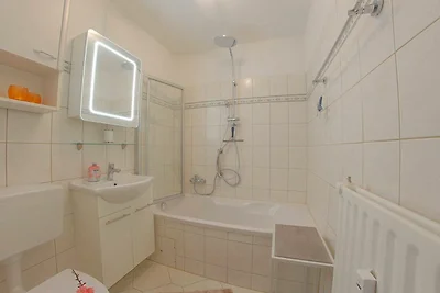 Apartment 422