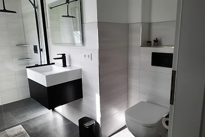 FW2 100 m² Terrasse
