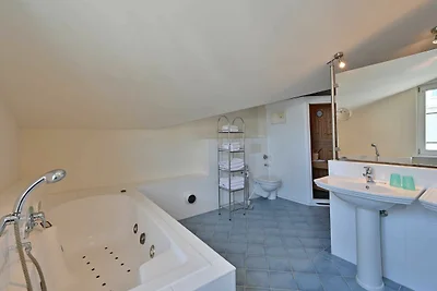 6 Pers. Ferienwohnung 13 Villa Celia Sellin