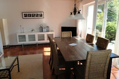 Ferienhaus mit 3 Schlafzimmern und Terrasse...
