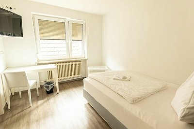 Einzelzimmer mit grossem Bett - Zi. 3