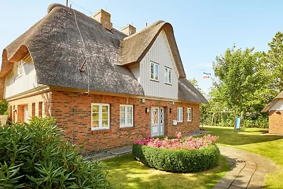 Haus Josias B - links