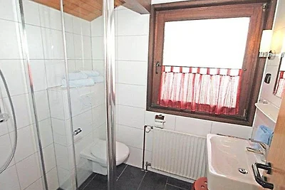 OFI-138 - Ferienhaus in ruhiger Lage (HT)
