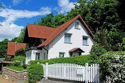 Ferienwohnung Lisa mit Terrasse am Küstenwald