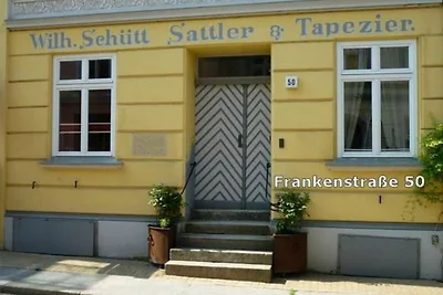 Oberdeck mit Balkon, 1. OG Frankenstr. 51