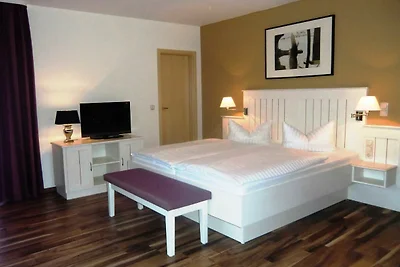 Doppelzimmer 8