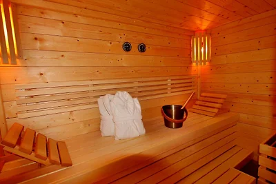 VILLA AQUILA / Luxus-EG-Fewo