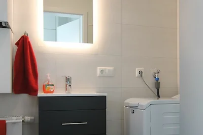 Leuchtturmstrasse Haus 17 nur 100 m vom Stran...