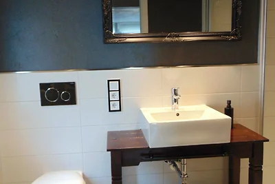 Fh mit 2 SZ, Dusche/ WC, Gäste WC, Terasse, m...