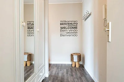 schöne 2-Raum-Ferienwohnung mit Balkon