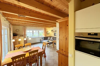 Doppelhaushälfte Weinrich mit Terrasse...