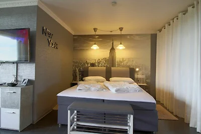 Apartment 475