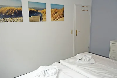 18 schöne 3-Raum-Ferienwohnung mit Seeblick u...