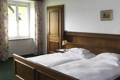 Doppelzimmer Classic ohne Balkon Nr. 9