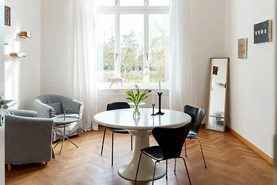 Wohnung 2 - Zwischen Rosen & Rhododendren