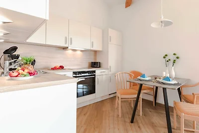 App. Vilm mit Balkon und Seeblick zentral...