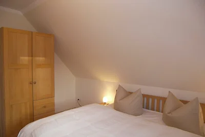 Ferienwohnung Koralle, mit Kamin & Balkon