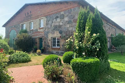 Feldsteinscheune Kaeselin