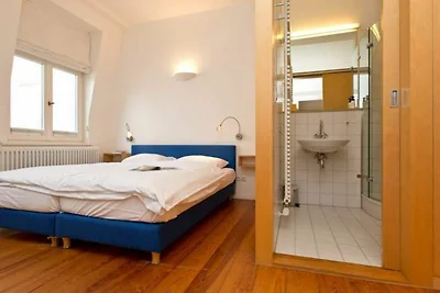 Villa Astrid, T4 Berlin