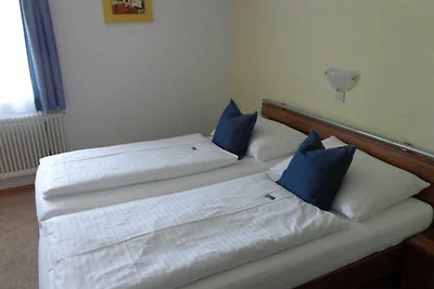 Doppelzimmer 4