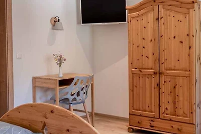 Doppelzimmer 8