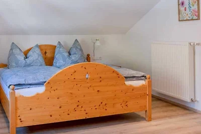 Doppelzimmer 8
